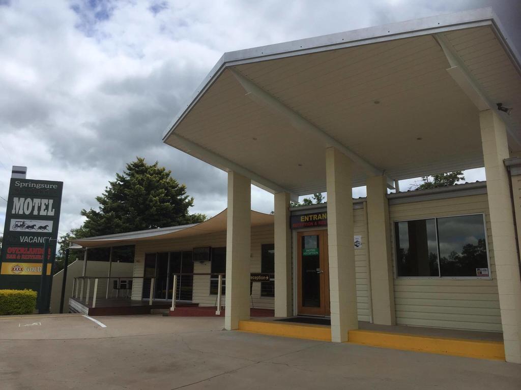 Springsure Overlander Motel エクステリア 写真