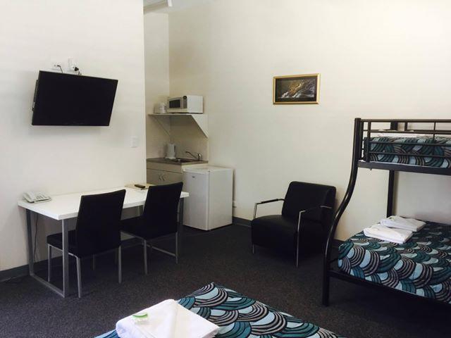 Springsure Overlander Motel エクステリア 写真