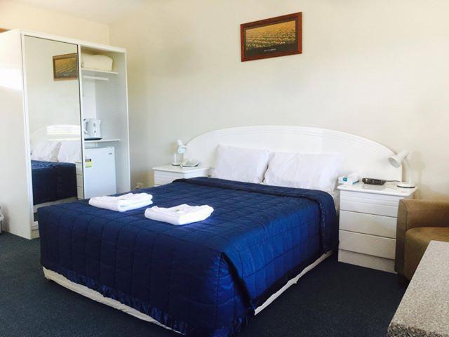 Springsure Overlander Motel エクステリア 写真